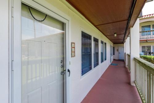 Surfside 110 by Padre Escapes - image 12