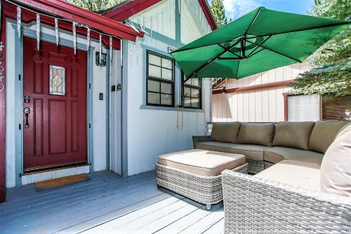 Goldilocks Getaway-1828 by Big Bear Vacations - image 2