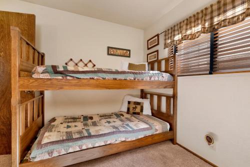 Moose Inn-1836 by Big Bear Vacations - image 6