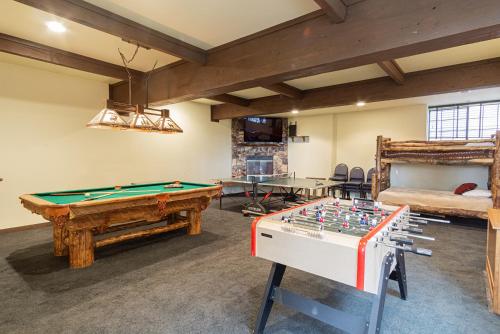 Black Diamond Chalet-1842 by Big Bear Vacations - image 12