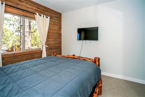 Alpine Chalet-1840 by Big Bear Vacations - image 11