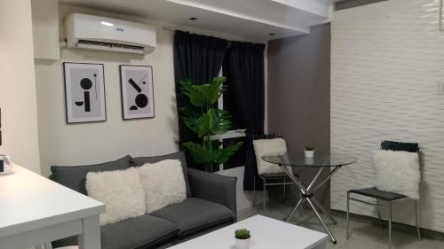 A2J Luxury BGC 2BR Loft Near Malls, Burgos Circle, Manila (fotografie 3)