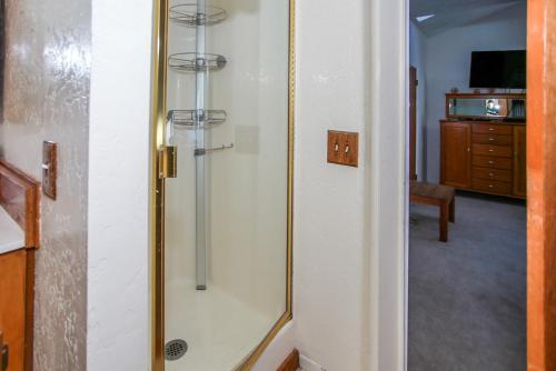 Haven Hideaway-1850 by Big Bear Vacations - image 12
