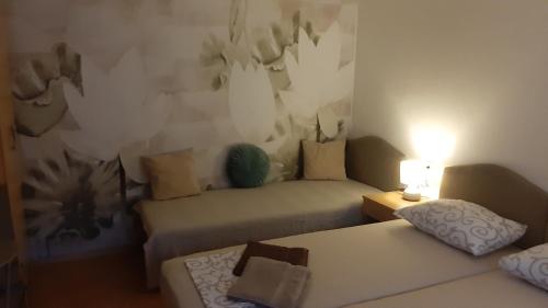 Vicky Apartments - image 12