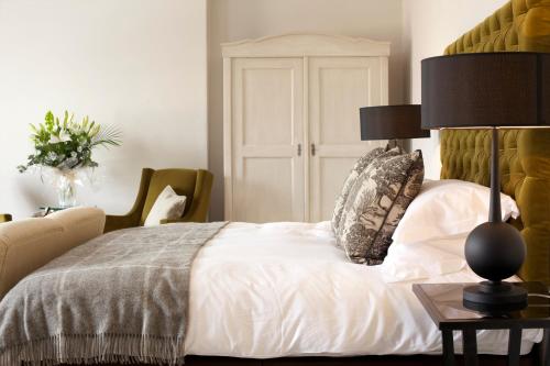 Kings Head Hotel - image 12