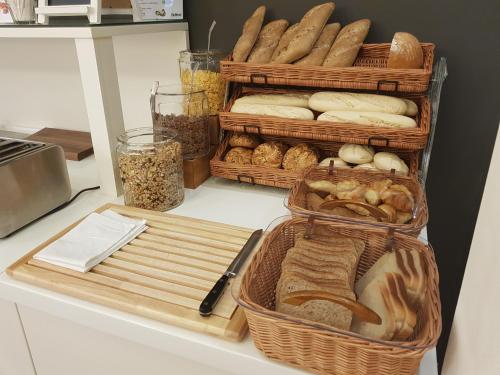 Pure White - image 14