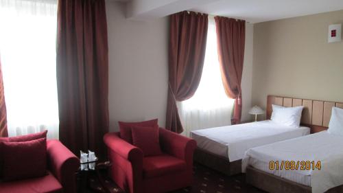 Hotel Bistrita - image 2