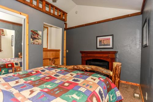 Mountain Retreat - 1905 by Big Bear Vacations - image 9