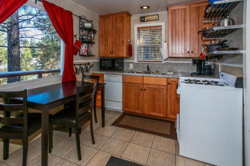 Village Retreat-1897 by Big Bear Vacations - main image