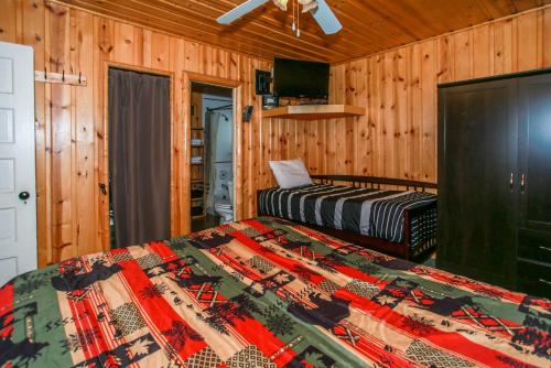 Village Retreat-1897 by Big Bear Vacations - image 12