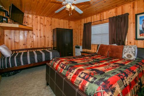 Village Retreat-1897 by Big Bear Vacations - image 7