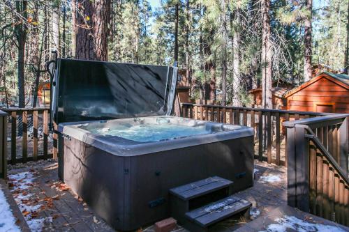 Berghuette-1906 by Big Bear Vacations - image 11