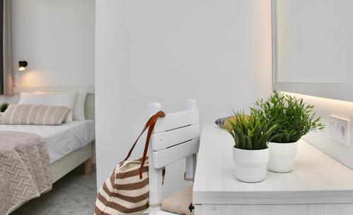 Folk Studio at Regina Apartments, Alikanas (foto 6)