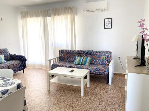 Apartamentos Las Rosas - image 4