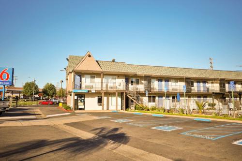 Motel 6-Sacramento, CA - Central