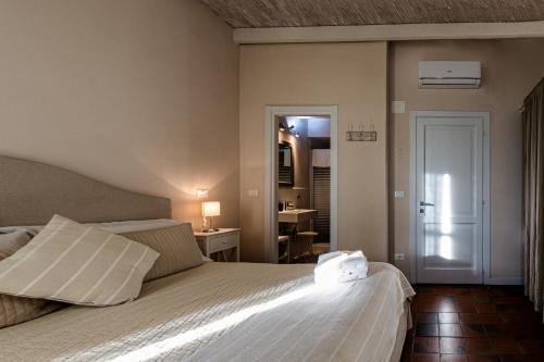 351281687 Locanda Antica Osteria Saracena del Bergallo