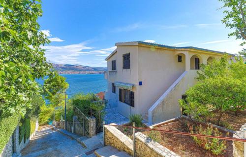 Villa Jelka - 50 m from beach