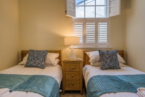 Trinity Mews - image 13