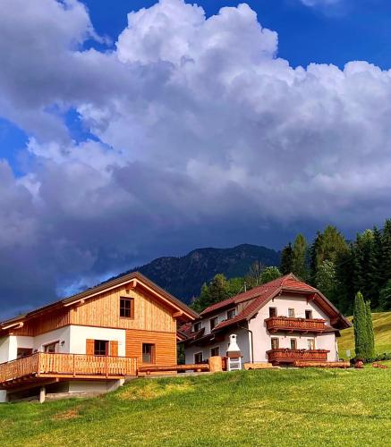 Chalets und Apartments Hauserhof Nassfeld