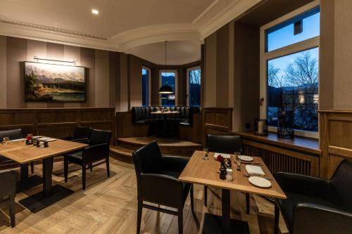 Eibsee Hotel - image 6