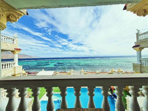 Lucky palace Dahab