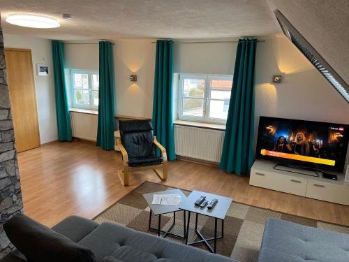 FeWo HoLiDay MAIsoNETTE Allgäu - Apartment - Ottobeuren