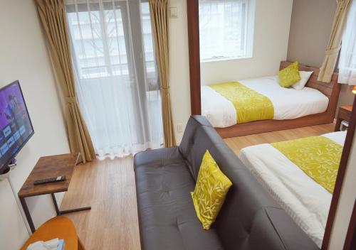 【Main Building】2 Double Beds Room with sofa - Non-Smoking