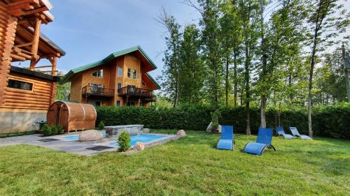 Spa, Chalets et Spa Lac Saint-Jean in Šambora (QC)
