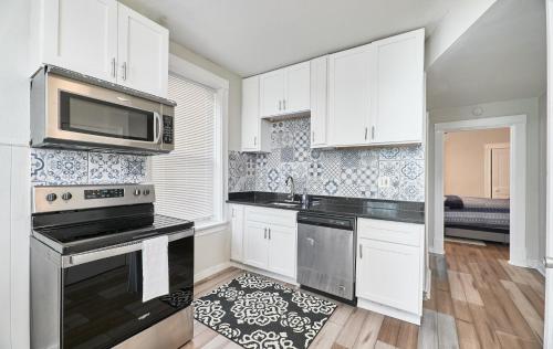 1 Bd Apt near forest park, Science Center & dining in Tower Grove, USA