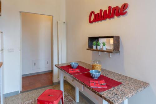 Apartment with Terrace image 5