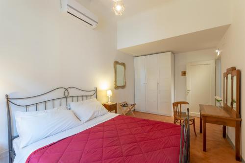 Apartment with Terrace image 3