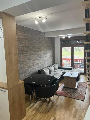 Vila Neda-Apartman Duga