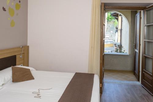 Le Torri - Castiglione Falletto – Castiglione Falletto, NY