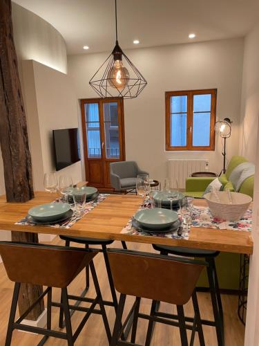 APARTAMENTOS MAR Y PIEDRA, Ferienwohnung in Castro-Urdiales