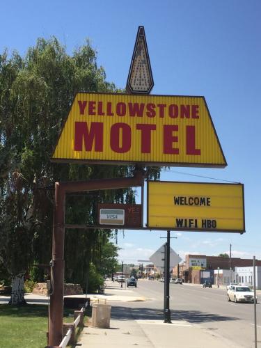 . Yellowstone Motel