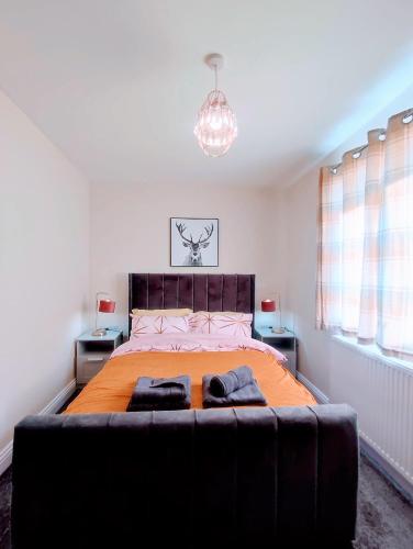 Crystal Suite 3 free private parking - Apartment - South Shields