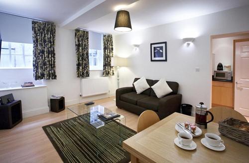 Luxury apartment in the heart of Bath photo