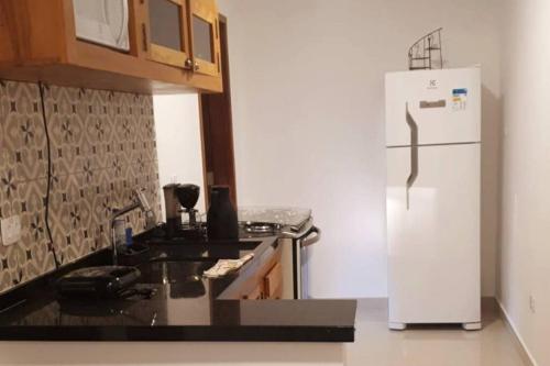 ห้องครัว, Casa com varanda, ar condicionado pet friendly in ปรายา ซาโก ดา กาเปลา