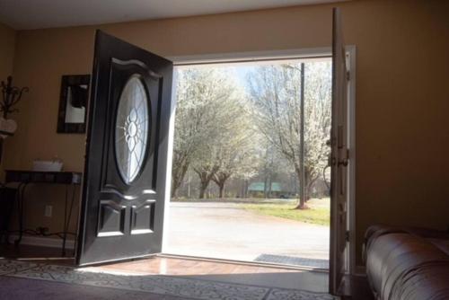 A Peaceful Hidden Treasure in Oxford GA