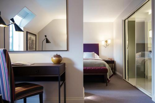 Old Parsonage Hotel - image 6