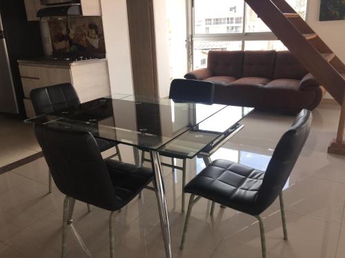 Apartamento Lof, Dúplex, iluminado, bueno , céntrico y bien ubicado en Laureles estadio, Medellín (fotografie 10)