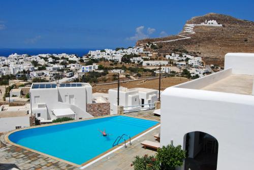 Solaris Folegandros