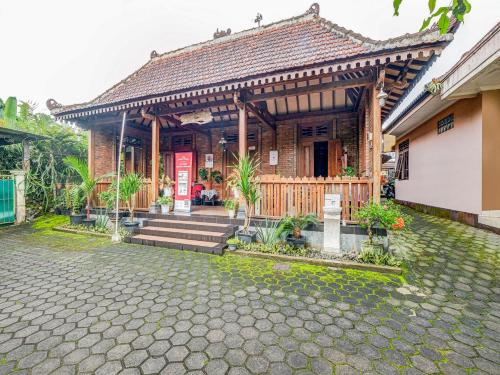 OYO Homes 90987 Desa Wisata Gabugan Syariah