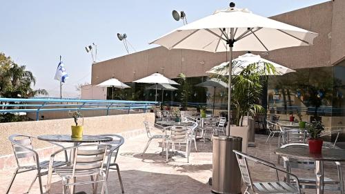 陽台/露台, 埃拉特俱樂部 - 珊瑚海灘別墅度假村 (Club In Eilat - Coral Beach Villa Resort) in 埃拉特海灘