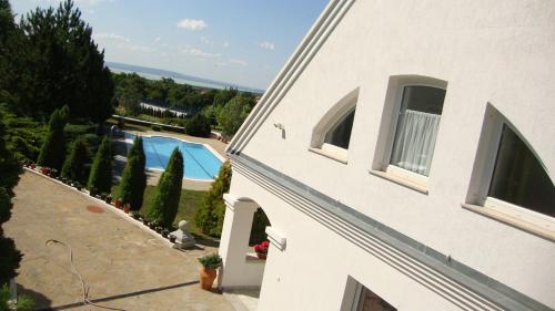 Skats, Villa Alexandra Szentantalfa in Szentantalfa