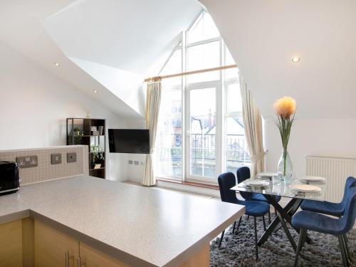 Facilities, Pass the Keys Stylish 2 bed Apartment in central West Bridgford in Trent Bridge