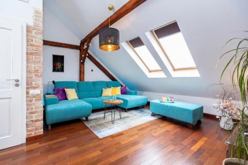 Beautiful and Romantic Penthouse with Two Terraces, Bratislava (fotografie 5)