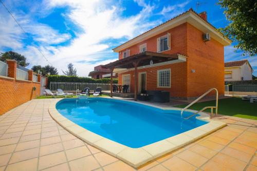  Pluma Villa Planetcostadorada in Salou