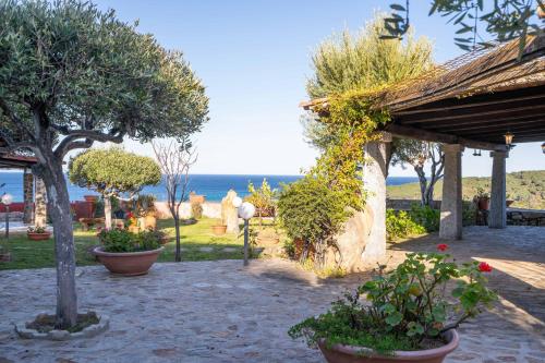 VILLA SAN TEODORO