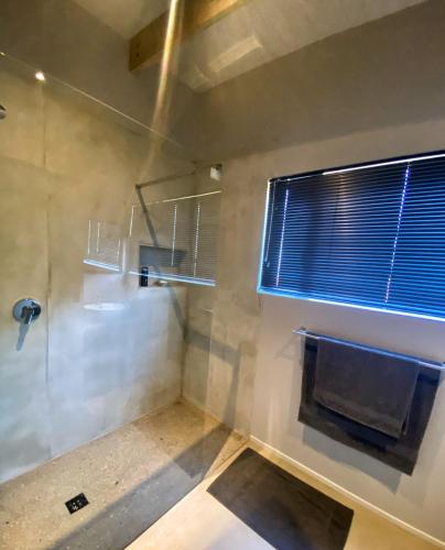 Shower, A Real Gem in Cape St Francis in Cape St. Francis